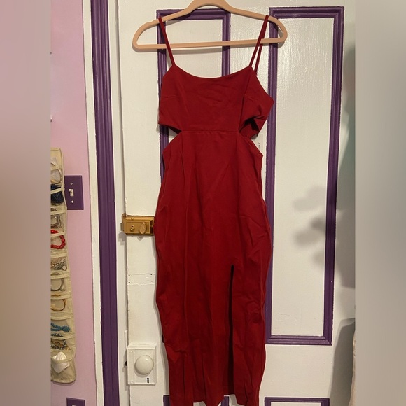 NWT Bonheur D’Amour Burgundy Dress from Nordstrom Rack Size M - Picture 1 of 3
